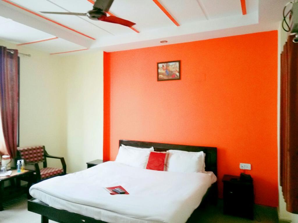 Hotel Aananda Haridwar Luaran gambar