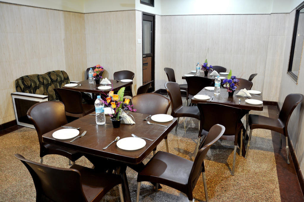 Hotel Aananda Haridwar Luaran gambar